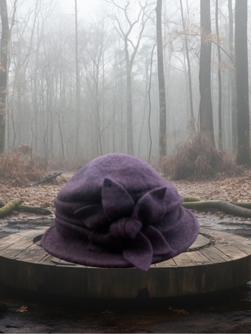 Vintage Purple Wool Felt Cloche/Bucket Hat